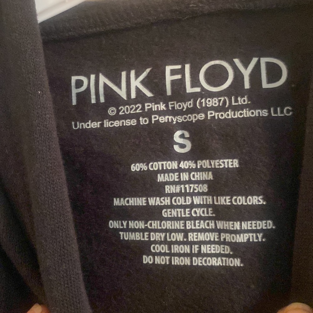 Pink Floyd Black Hoodie - Unisex - Picture 4 of 6